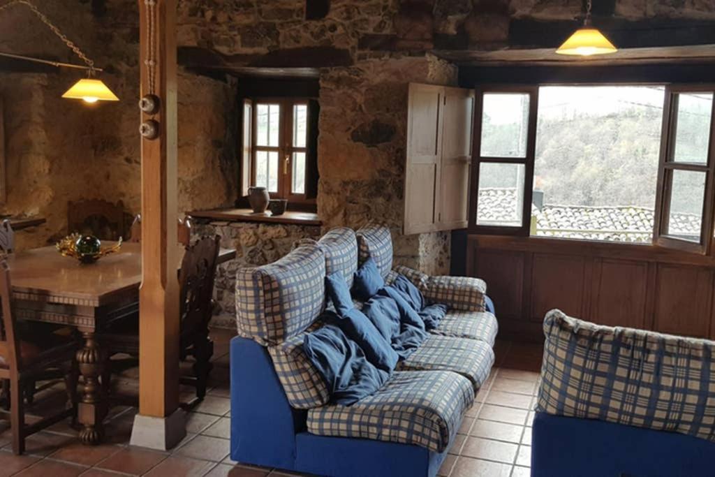 Villa Casa rústica en Asturias con preciosas vistas Borines Exterior foto